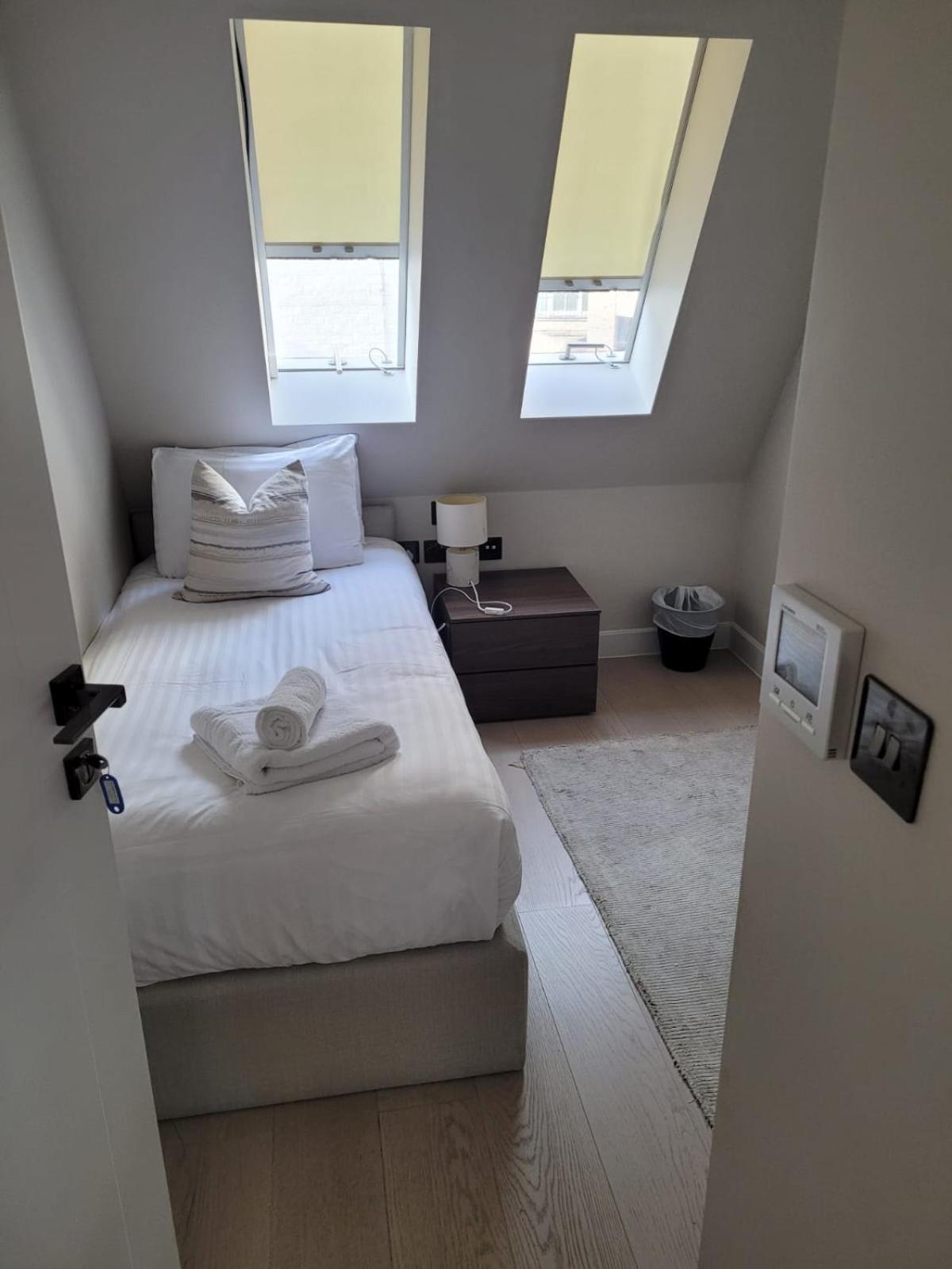 Buckingham Palace Residences By Aeria Apartments Londyn Zewnętrze zdjęcie