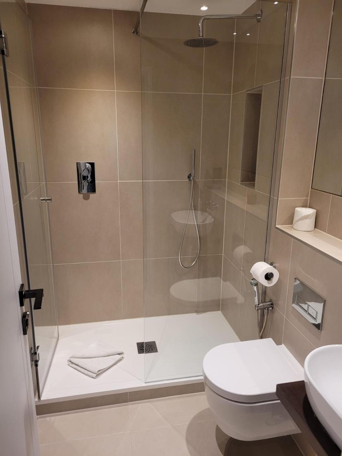 Buckingham Palace Residences By Aeria Apartments Londyn Zewnętrze zdjęcie
