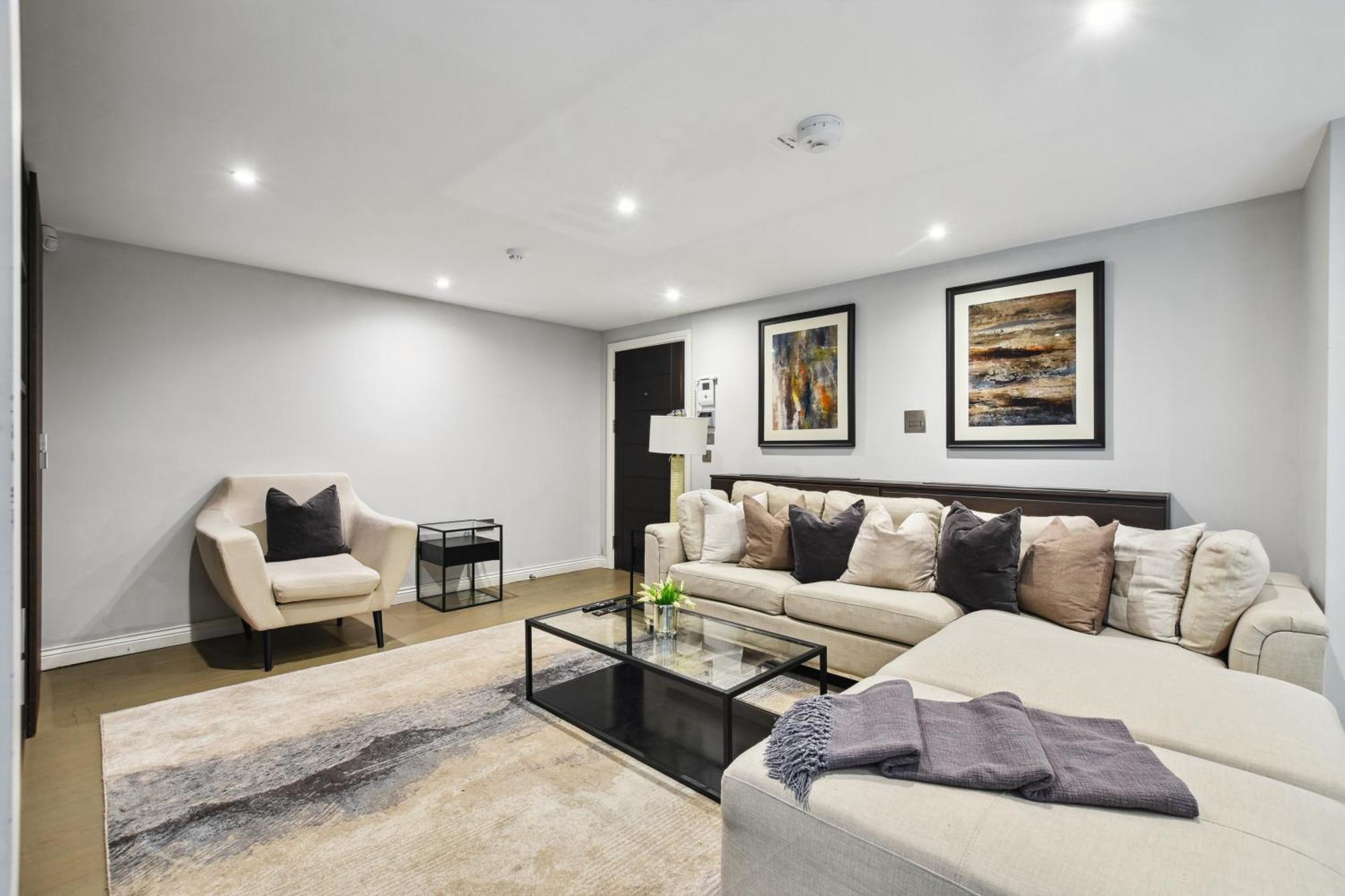 Buckingham Palace Residences By Aeria Apartments Londyn Zewnętrze zdjęcie