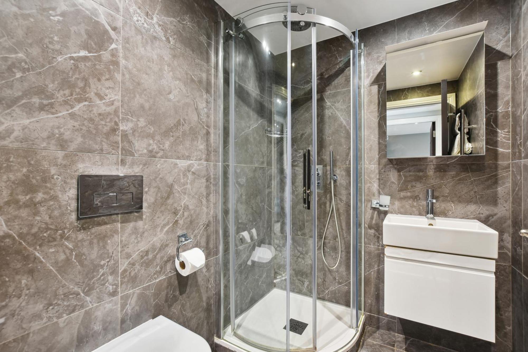 Buckingham Palace Residences By Aeria Apartments Londyn Zewnętrze zdjęcie