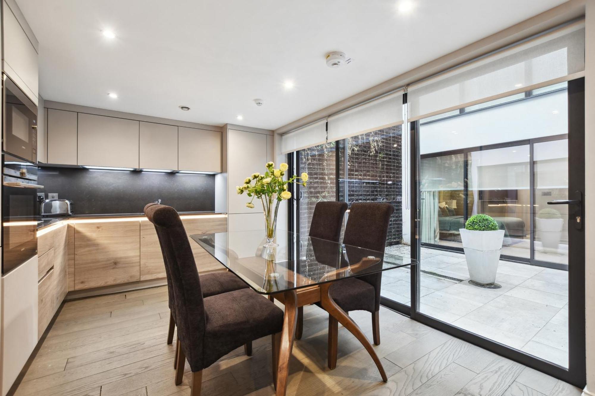 Buckingham Palace Residences By Aeria Apartments Londyn Zewnętrze zdjęcie